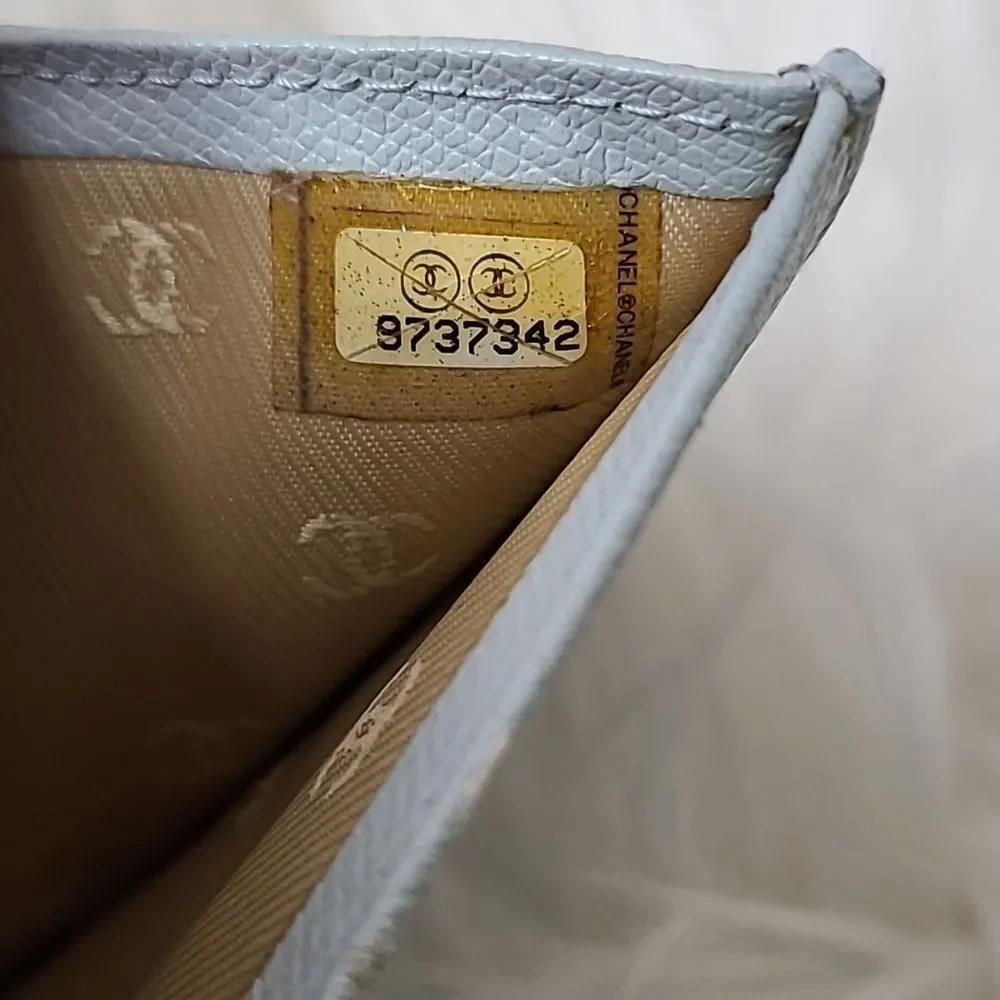 💯 Authentic Chanel Short Wallet 🍀